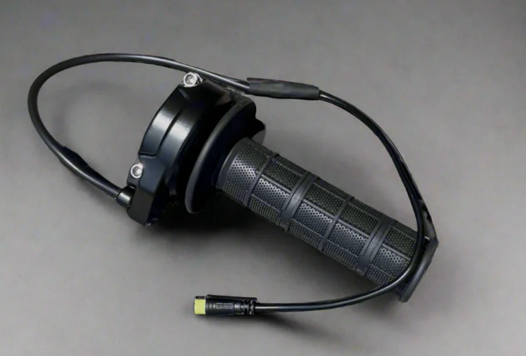 plug and play surron throttel